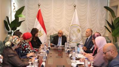 وزير التعليم يستقبل السفيرة نبيلة مكرم لتنفيذ حقيبة تدريبية للأخصائيين الاجتماعيين