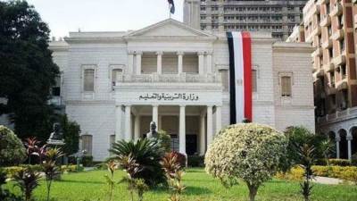 التعليم: تطبيق الغياب الإلكترونى بالمدارس منذ الأسبوع الأول من بدء الدراسة