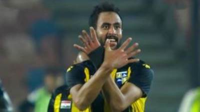 محمود علاء يعلق على استفزاز شقيقه لجماهير الزمالك: انتم فوق دماغ أي حد