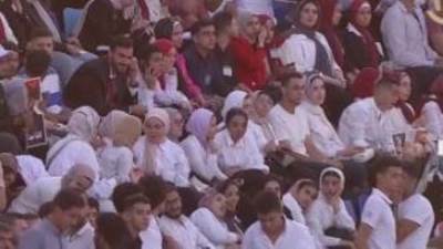 تكريم أوائل الخريجين ضمن فعاليات الاحتفال بيوم تفوق جامعات مصر