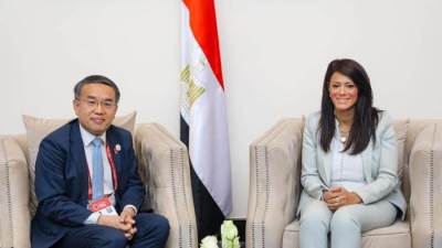 وزيرة التعاون الدولي تلتقي وزير المالية والخزانة بهونج كونج خلال الاجتماعات السنوية للبنك الآسيوي