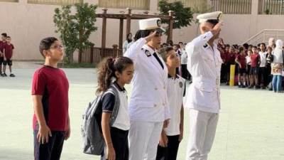 وزارة الداخلية تصطحب أبناء الشهداء وتهديهم حقائب مدرسية فى أول أيام الدراسة