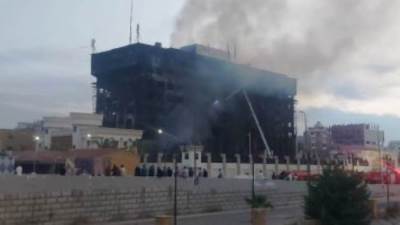 وصول خبراء الأدلة الجنائية لمعاينة حادث حريق مديرية أمن الإسماعيلية