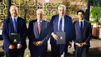 وزير التعليم العالي يشهد توقيع مذكرتي تفاهم مع جامعتي كامبريدج وجامعة كانتربري كرايست تشيرش