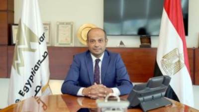 رئيسا البورصة واتحاد الأوراق المالية يفتتحان جلسة التداول