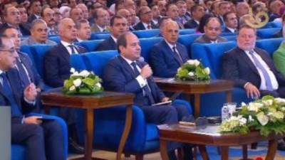 الرئيس السيسي: صندوق تحيا مصر يقدم دورا كبيرا جدا وأُشرِف على أمواله شخصيا