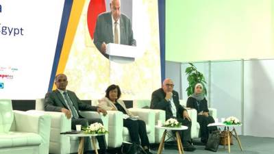 الإسكان: رفع نسبة تغطية خدمات الصرف الصحي بالريف من 12% إلى 43%