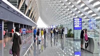 إلغاء العشرات من الرحلات الجوية في تايوان تحسبًا لوصول الإعصار "كوينو"