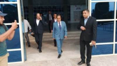 المرشح الرئاسى فريد زهران ينتهى من إجراءات الكشف الطبى