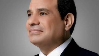 الرئيس السيسي يهنئ الشعب المصري والقوات المسلحة بالذكرى الخمسين لنصر أكتوبر