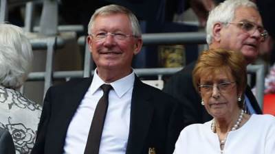 وفاة زوجة السير أليكس فيرجسون مدرب مانشستر يونايتد الأسبق