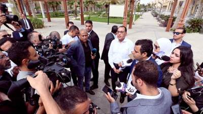 مدبولي: منطقة المال والأعمال ستصبح أحد أهم المقاصد لجذب الشركات العالمية