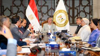 وزيرة البيئة تتابع تنفيذ منظومة الحد من نوبات تلوث الهواء الحادة