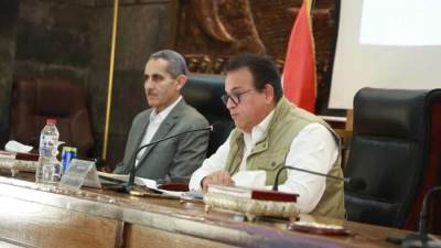 وزير الصحة يطلق حملة للانتهاء من قوائم الانتظار بالمحافظة خلال 3 أسابيع