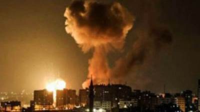 استشهاد 50 فلسطينيا فى غارات إسرائيلية على مخيم جباليا شمال غزة