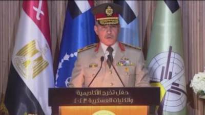 وزير الدفاع يصدق على نتائج الكليات العسكرية.. ونسبة النجاح 100%