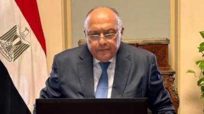 وزير الخارجية: معبر رفح مفتوح على الجانب المصرى وعبور المركبات تعطل بسبب القصف