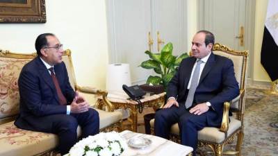 الرئيس السيسي يتابع مع مدبولي المشروعات التنموية الجاري تنفيذها