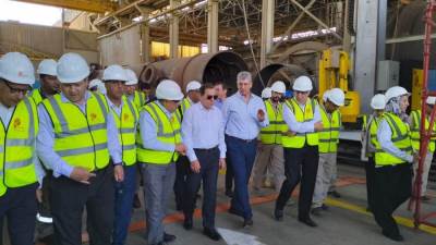 الملا: دعم وتطوير قاعدة التصنيع المحلى للمعدات والمهمات البترولية