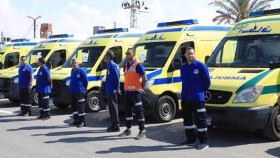 وزير الصحة يتفقد تمركزي سيارات الإسعاف في أبوطويلة ومعبر رفح