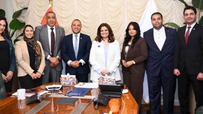 الهجرة: حريصون على تعزيز التعاون مع القطاع الخاص لتعزيز التوعية وربط أبنائنا بالوطن