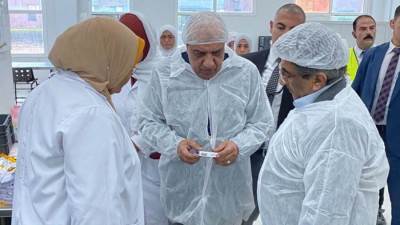 محمود عصمت: الدولة حريصة على توفير الأدوية وإتاحتها للمواطنين