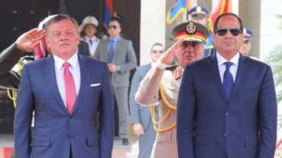 الرئيس السيسى والملك عبدالله يؤكدان رفض "العقاب الجماعى" على غزة