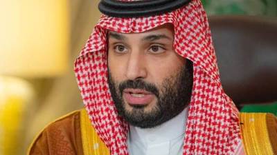 ولي العهد السعودي: نرفض استهداف المدنيين والبنى التحتية في فلسطين