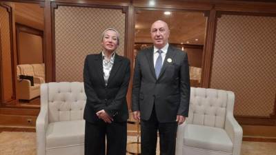 وزيرة البيئة تلتقى نظيرها العراقى لبحث سبل التعاون فى عدد من المجالات