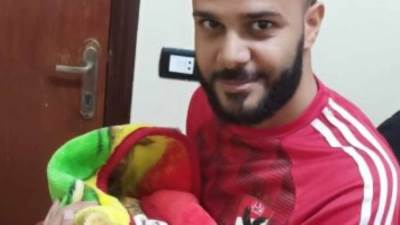 بالشرقية.. أب يطلق على مولودته الجديدة اسم فلسطين