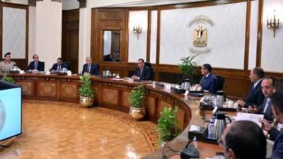 رئيس الوزراء يتابع الموقف التنفيذى لمبادرة خفض أسعار السلع الأساسية