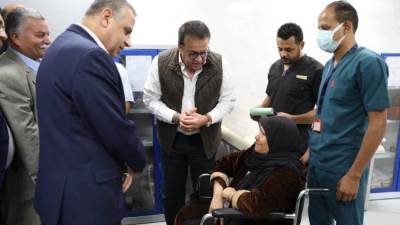 وزير الصحة ومحافظ سوهاج يتفقدان مستشفى جهينة المركزي