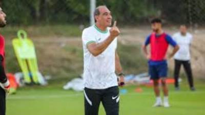 علي ماهر يعيد تقييم الأجانب فى المصرى قبل انتقالات يناير