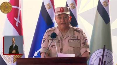 قائد الجيش الثالث للرئيس السيسي: جاهزون لطى الأرض فى نطاق مسؤوليتنا