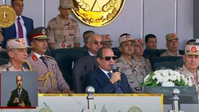الرئيس السيسى: تأمين مصالح مصر وأمنها القومى دور رئيسى للقوات المسلحة