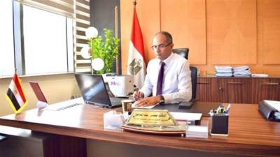 نائب وزير الاسكان يتابع الموقف التنفيذي لمشروع الصرف الصحي بمركز ومدينة بدر بالبحيرة