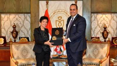 رئيس الرعاية الصحية يبحث مع سفير سويسرا التعاون في عدة مجالات