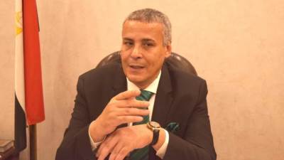 عماد قناوي: حصول مصر على ودائع دولارية خليجية جديدة يدعم احتياطي المركزي