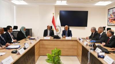 سويلم: عدم السماح بإقامة أعمال تؤثر على سلامة الجسور او تهديد الأراضي