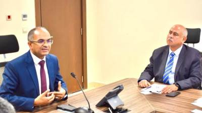 "إسماعيل" يترأس اجتماعاً لمتابعة منظومة مياه الشرب بالقاهرة الجديدة