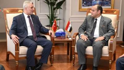 وزير التجارة والصناعة يستقبل نظيره التركى بقر الوزارة بالعاصمة الإدارية الجديدة