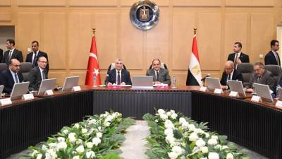 وزير التجارة يستقبل وفدا رجال أعمال تركى لبحث التبادل التجارى بالعملات المحلية