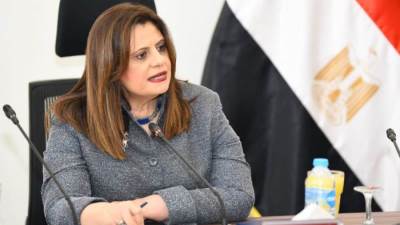 وزيرة الهجرة تعلن إعادة فتح مبادرة استيراد السيارات للمصريين بالخارج