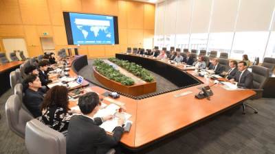 مساعد وزير الإسكان يناقش مع وفد كوري خطة تحويل مدينة بدر إلى مدينة ذكية