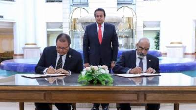 وزير الصحة يشهد توقيع عدد من بروتوكولات التعاون بين الوزارة والهيئة العامة للاعتماد والرقابة الصحية
