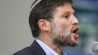 وزير المالية الإسرائيلي: لن نحول أموال الضرائب للسلطة الفلسطينية لدعمها حماس