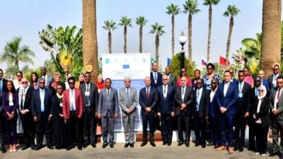 وزير الطيران المدني خلال افتتاح أولي جلسات ورشة عمل منظمة الكوميسا