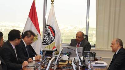 وزير قطاع الأعمال يبحث مع مجموعة "شينجلي" الصينية التعاون في مجال صناعة الصلب ومسابك الحديد الزهر