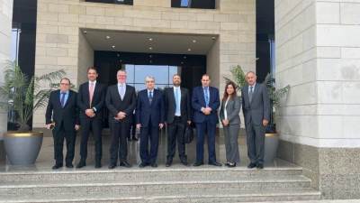 وزير الكهرباء يستقبل وفد رفيع المستوى لشركة سيمينز