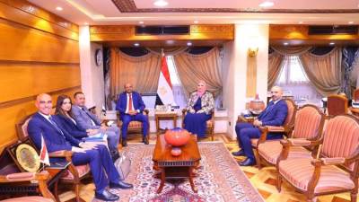 القباج تستقبل رئيس البورصة المصرية ويبحثان التعاون بشأن دراسة فرص الاستثمار المجتمعي